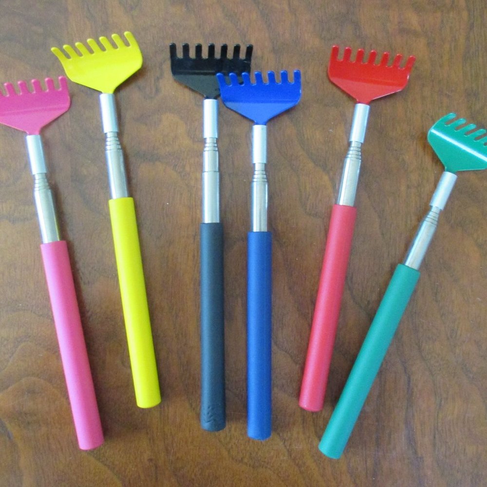 Telescoping Metal Back Scratchers Multicolor Set of 6 Marvolia new in box
